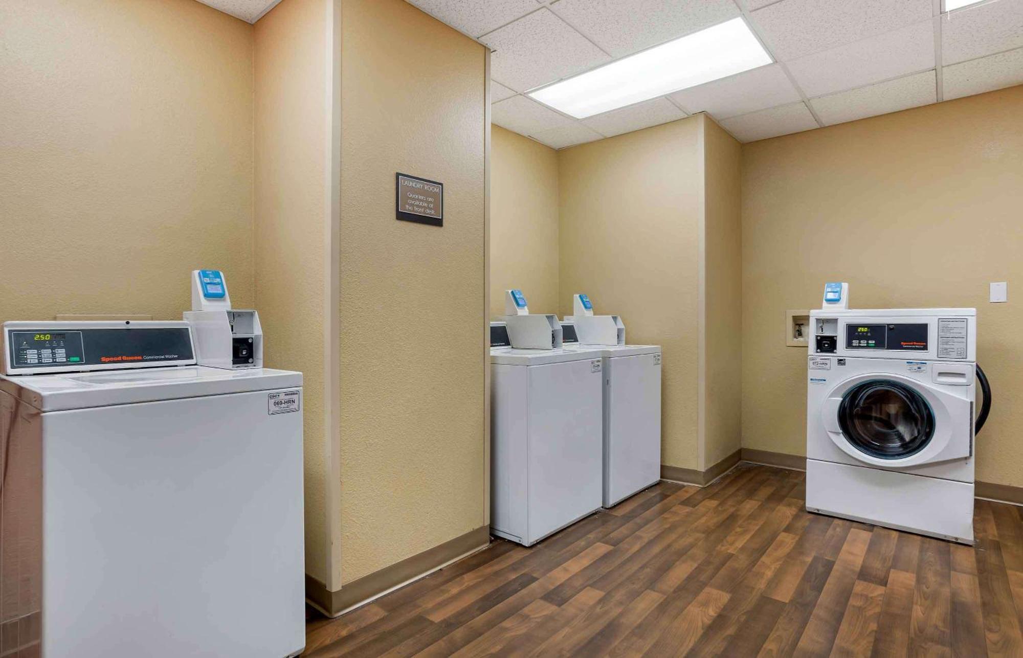 Extended Stay America Select Suites - Houston - Sugar Land Kültér fotó